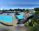 Homem de 24 anos morre ao pular de trampolim de 10 m em piscina