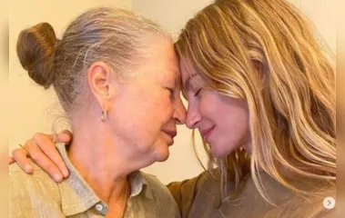 Gisele Bündchen lamenta morte da mãe: "Te verei em meus sonhos"