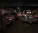 Policia flagra homens fazendo sexo dentro de carro roubado