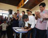 Richa inaugura nova escola e cria Colégio da PM em Londrina