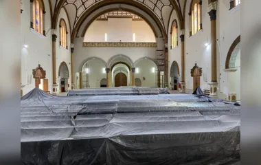 Obras mudam locais de missas de segunda a sexta-feira na Catedral