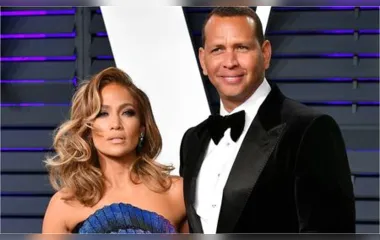 Jennifer Lopez e Alex Rodriguez adiam planos de casar e ter mais filhos