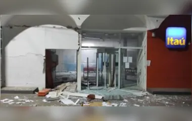 Agência bancária é alvo de ataque em município do Paraná; assista