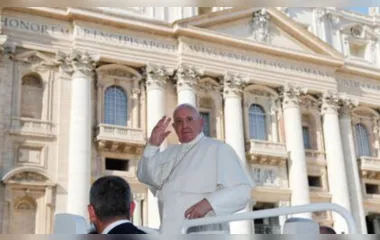 Vaticano esclarece comentários do papa sobre leis de união civil