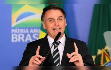 "CPF cancelado", Bolsonaro comemora a morte de Lázaro