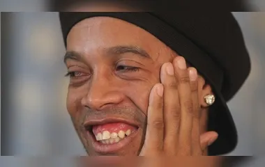 Ronaldinho pode ser preso se não pagar pensão em até 7 dias