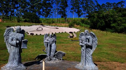 Conheça a Gruta de Nossa Senhora de Lourdes, em Apucarana