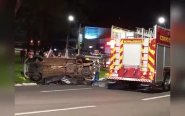 Motorista morre em colisão entre veículos em rotatória