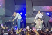 Vídeo: Zé Neto e Cristiano presenteiam fã cadeirante em show
