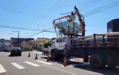 Prefeitura inicia instalação de mais semáforos em Ivaiporã