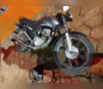 Acidente ocorreu entre duas motocicletas em frente à delegacia de Apucarana