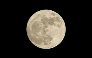 Chamada de “Lua Fria”, a Lua Cheia deste mês conta com algumas características especiais