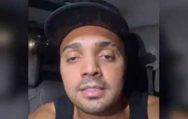 Tirulipa postou um vídeo pedindo desculpas após ser expulso da Farofa da GKay após acusação de assédio