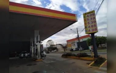Gasolina e diesel já estão mais baratos em alguns postos de Apucarana