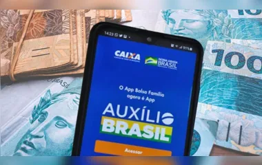 Auxílio: quem teve dados vazados pode receber indenização de R$ 15 mil