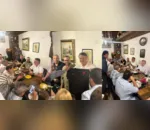 Bolsonaro almoçou com apoiadores em Curitiba