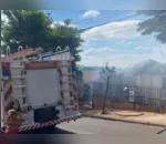 Casa pegou fogo na Rua Fernando Pereira
