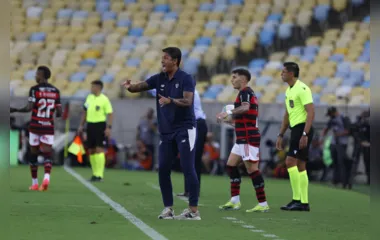São Paulo demite técnico Thiago Carpini após derrota para o Flamengo