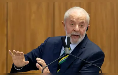 'Usam o nome de Deus em vão todo dia', diz Lula sobre bolsonaristas